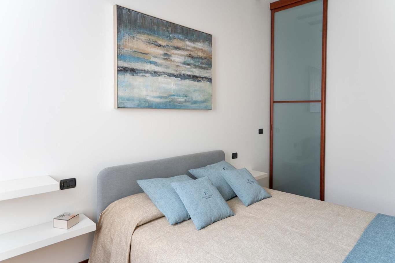 Arts At Porta Venezia Apartment *